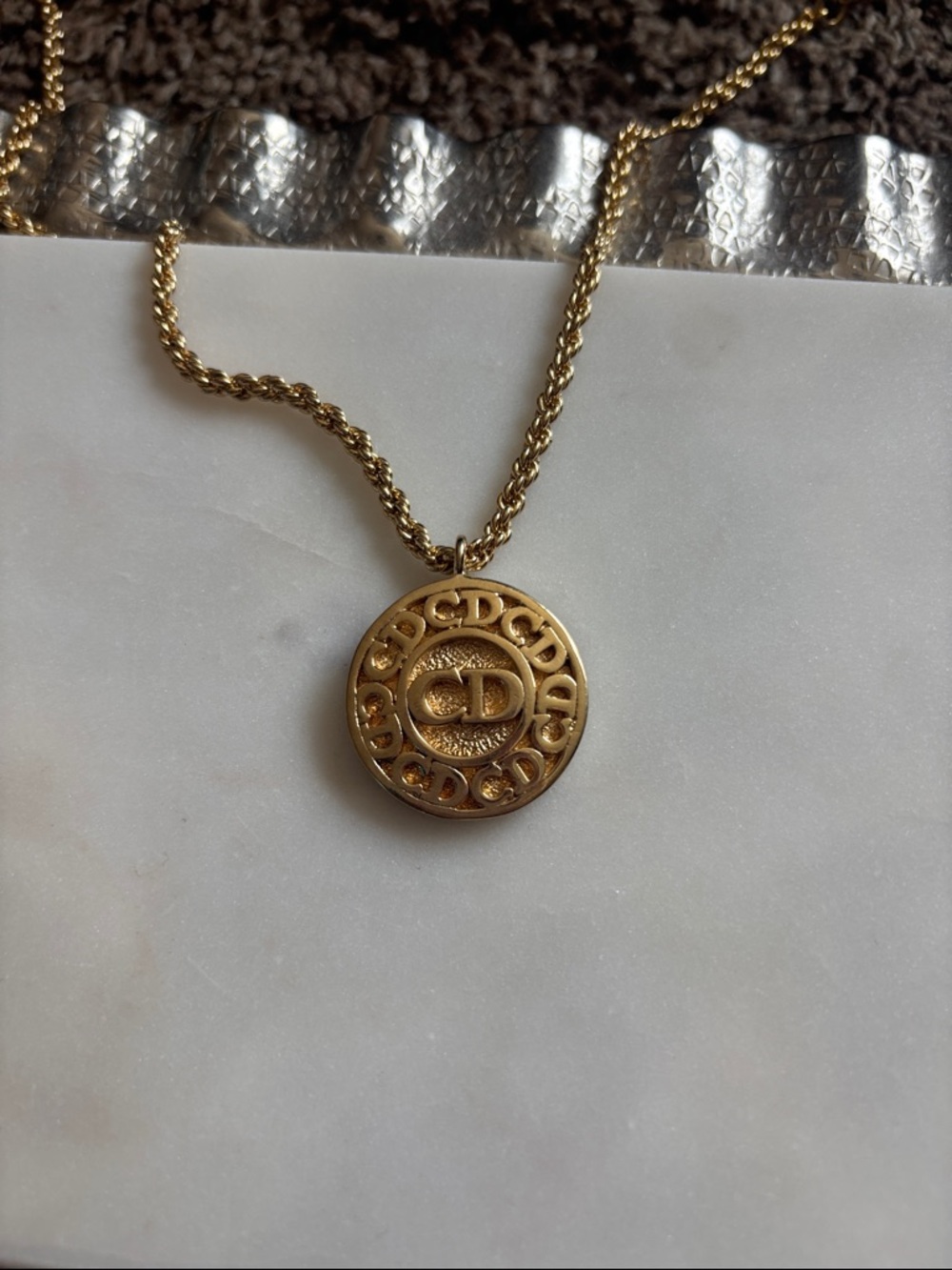 Gold-Tone Christian Dior CD Logo Medallion Necklace - vintage - Picture 2 of 9